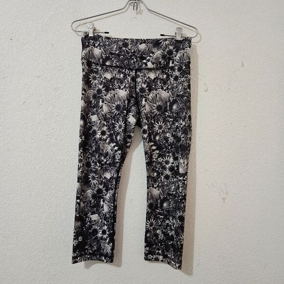 Lululemon athletica wunder crop flowabunga black angel wing size 8 women - Picture 2 of 6